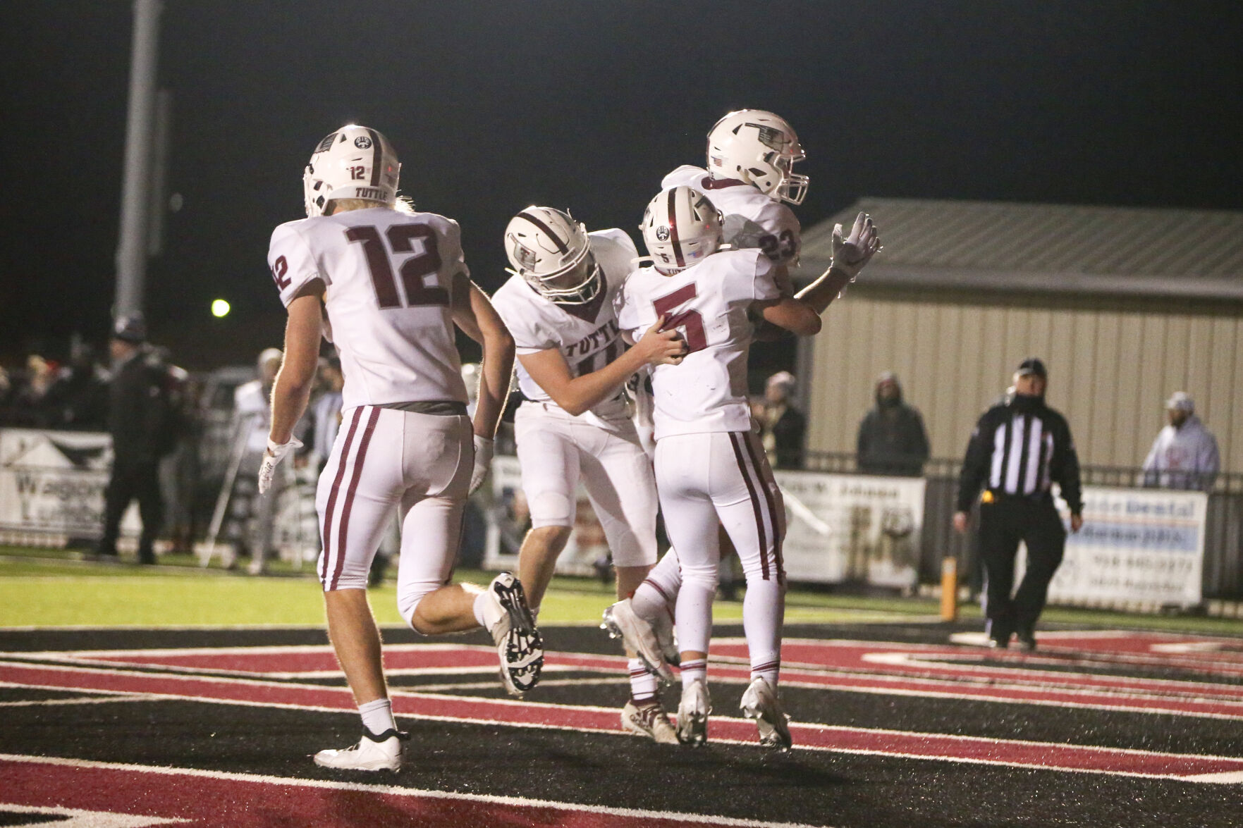 Wagoner at Tuttle